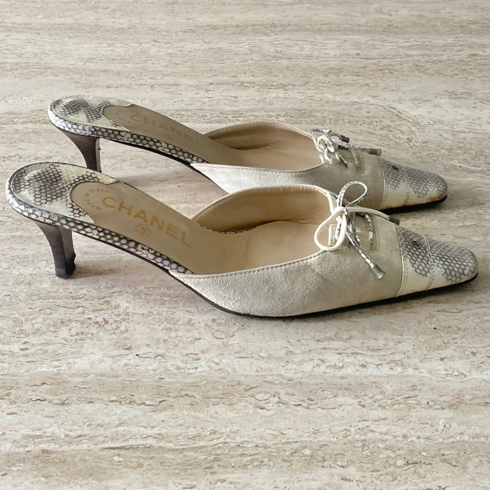 CHANEL Beige and White Mules with Bow Detail